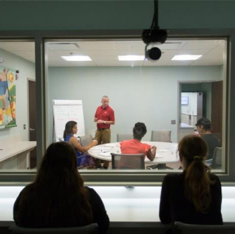 Agile Collaboration with Consumers